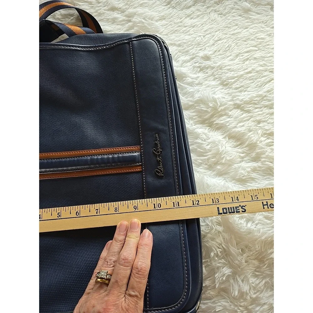Robert Graham Blue-Tan 2-Striped Messenger Bag Used & Worn With Carry Strap $59‎